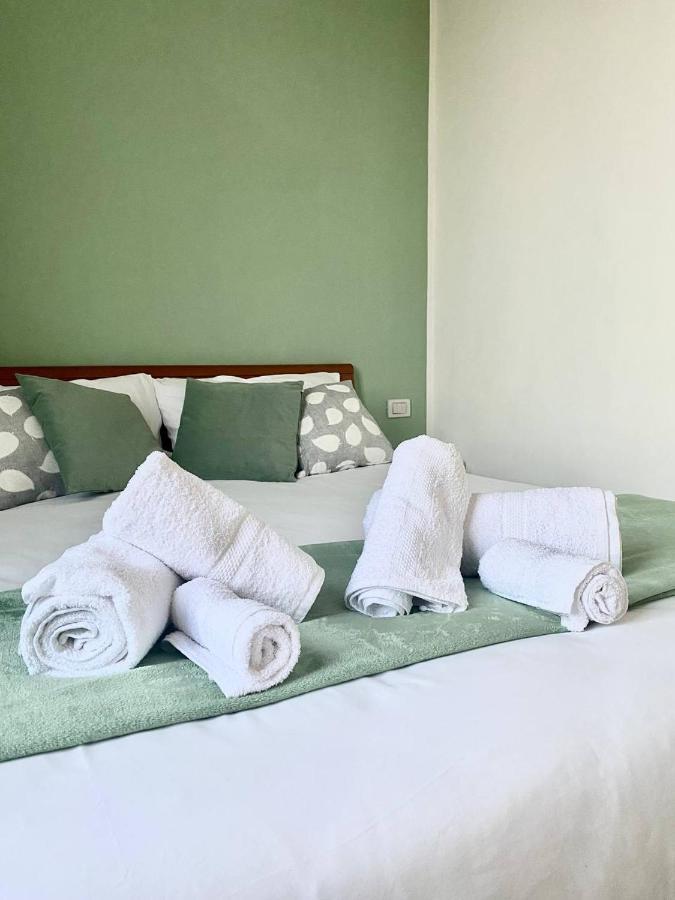 Ringhiera House Tertulliano - Free Street Parking Nearby Apartment Milano Exterior foto