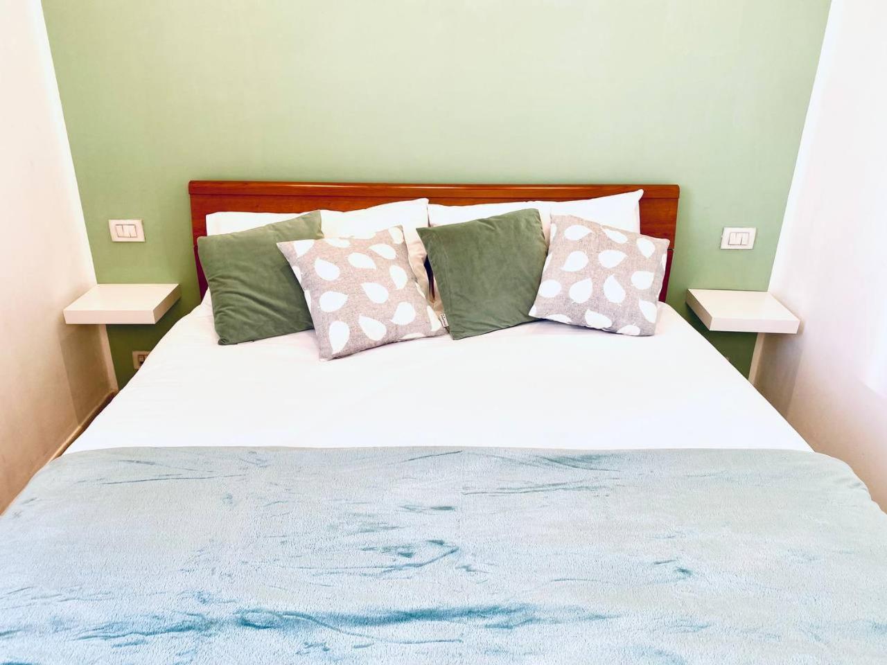Ringhiera House Tertulliano - Free Street Parking Nearby Apartment Milano Exterior foto